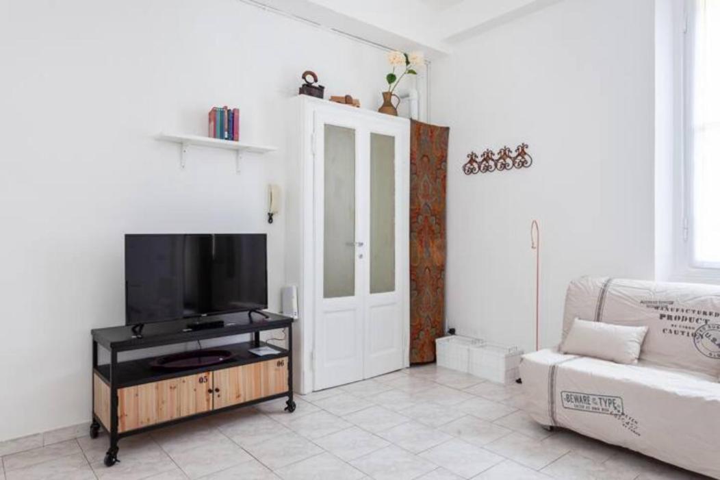 Isola And Zara Comfortable Apartment Milano Dış mekan fotoğraf