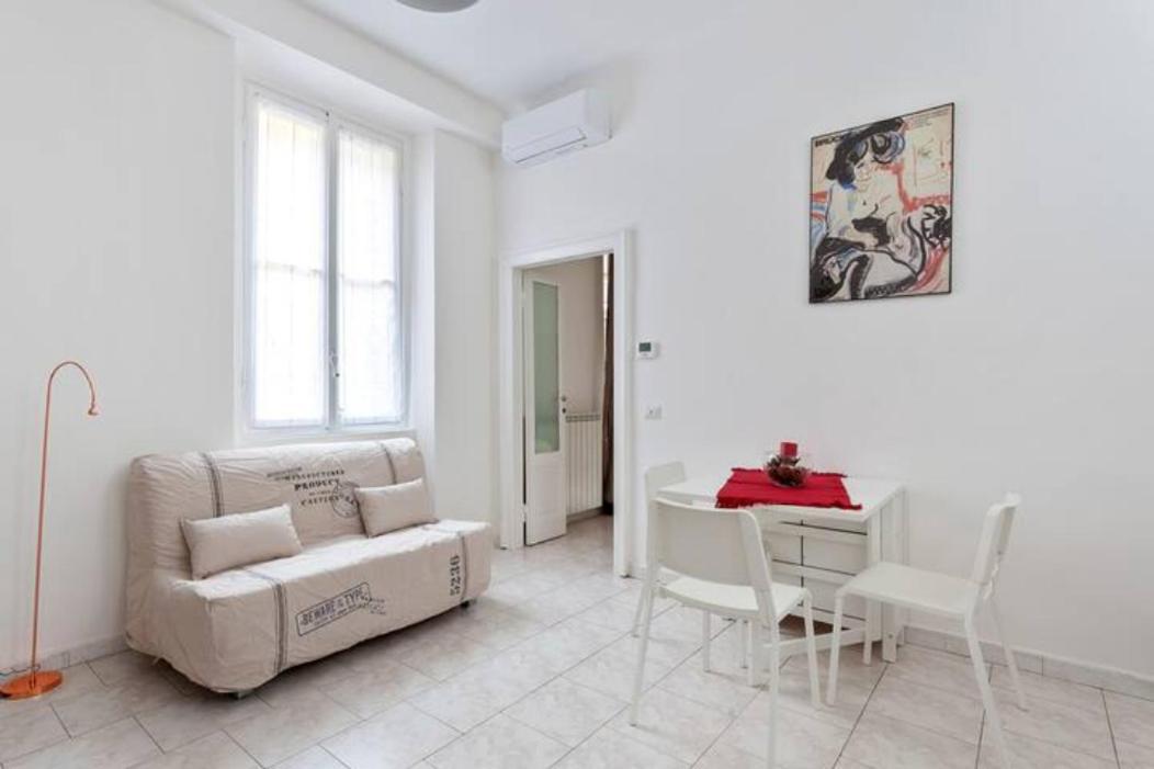 Isola And Zara Comfortable Apartment Milano Dış mekan fotoğraf